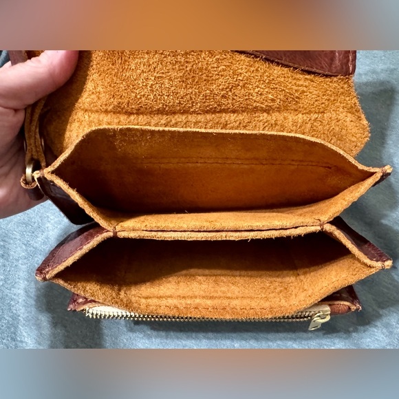 Portland Leather Goods Nutmeg Lily Wristlet - Picture 9 of 10